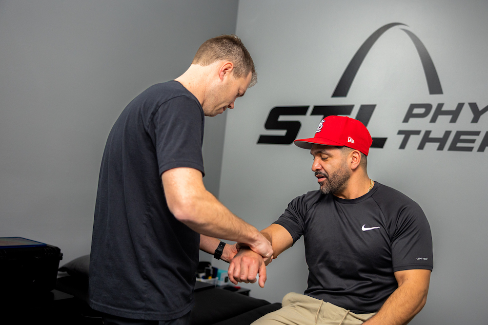 physical therapy for tennis elbow