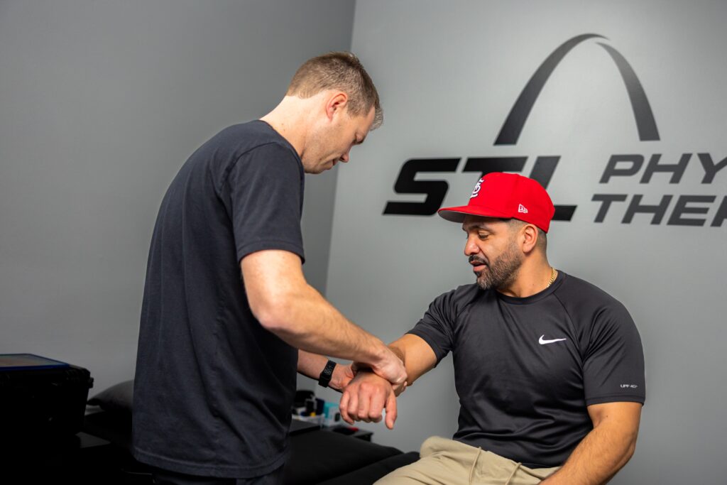 shoulder pain physical therapy st louis